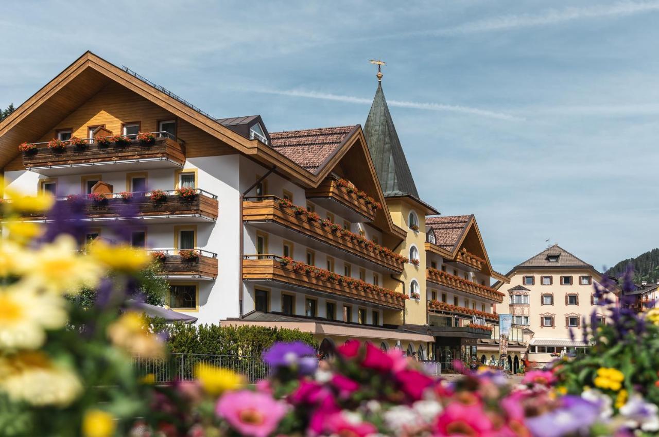 Hotel Oswald Sëlva di Val Gardena Eksteriør billede