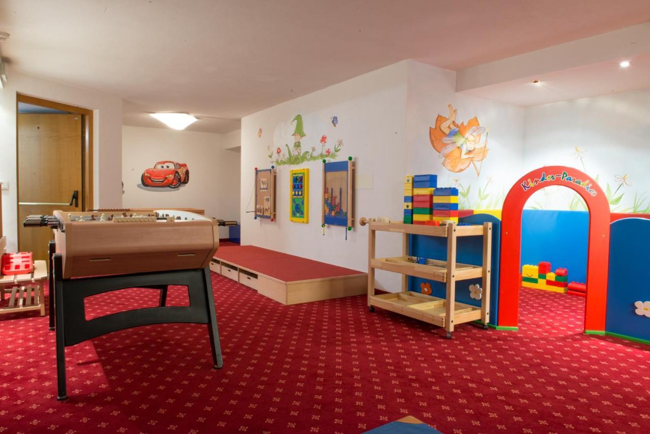 Hotel Oswald Sëlva di Val Gardena Eksteriør billede